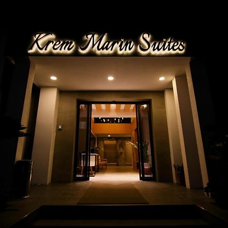 Krem Marin Otel Чесме Екстериор снимка